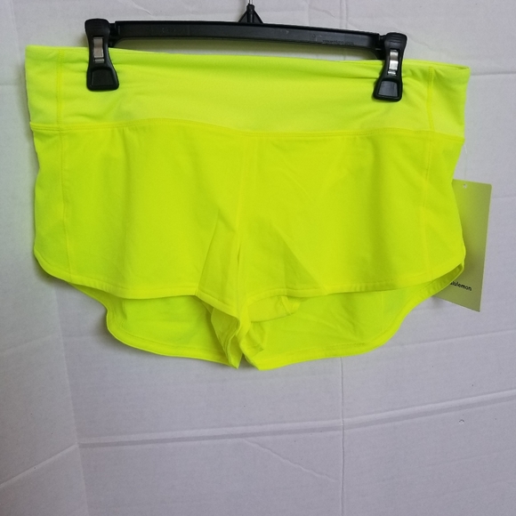 Lululemon Women's Speed Up Low-Rise Lined Short 2.5"Lululemon Women'sSpeed Up - Picture 1 of 6